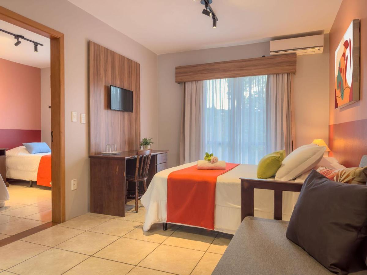 Luzzy Hotel Canela Exterior photo