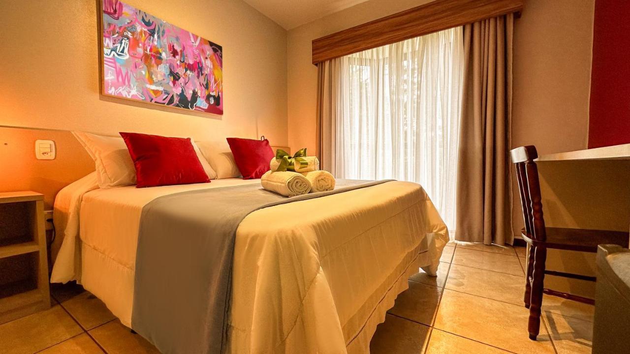 Luzzy Hotel Canela Exterior photo